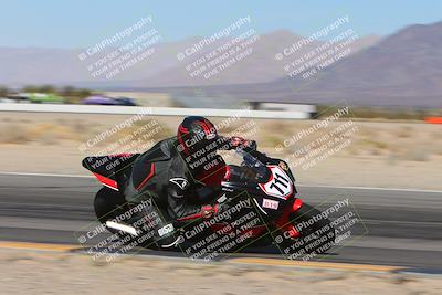 media/Jan-18-2024-Racers Edge (Thu) [[008952c709]]/B Group/Session 2 (Turn 15 Inside)/